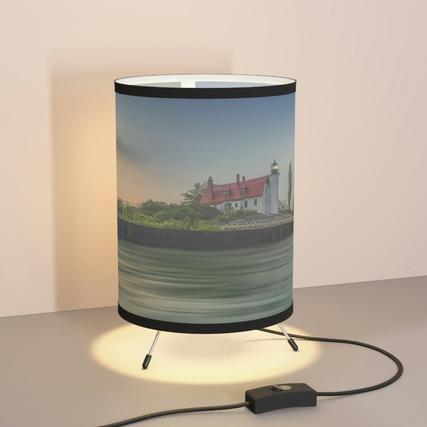 Point Betsie Tripod Art Lamp