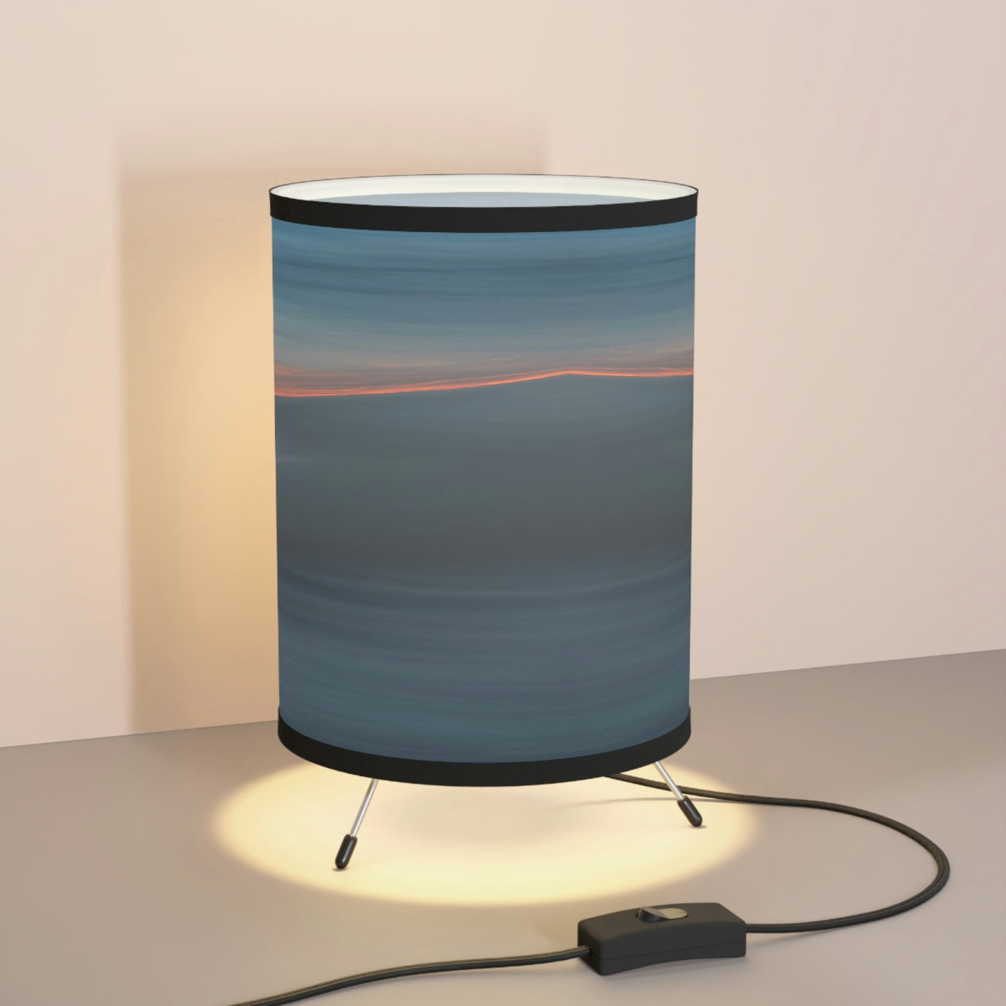 Symmetry Tripod Art Lamp