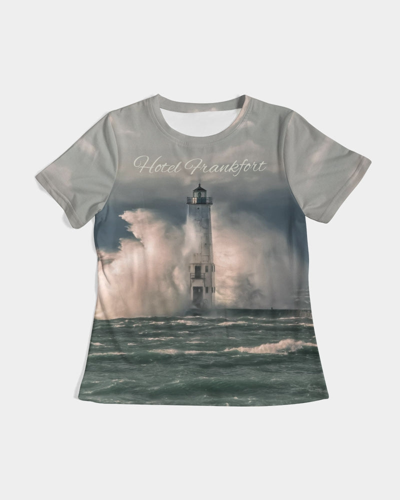 Frankfort Lighthouse with Hotel Frankfort Women's Tee