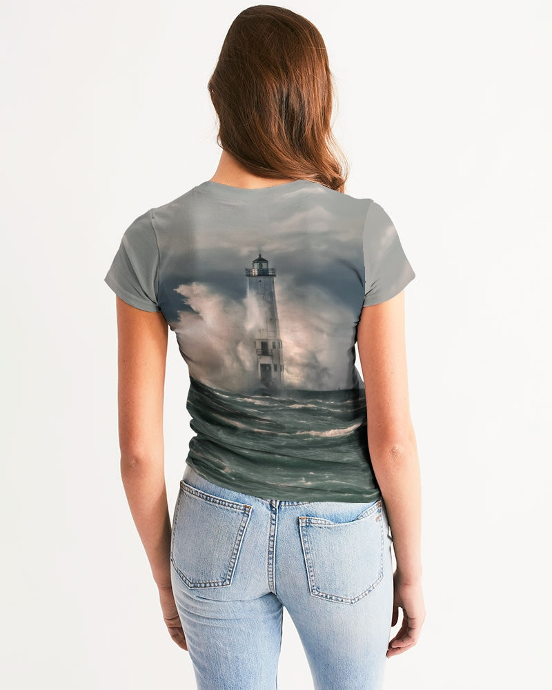 Frankfort Lighthouse with Hotel Frankfort Women's Tee