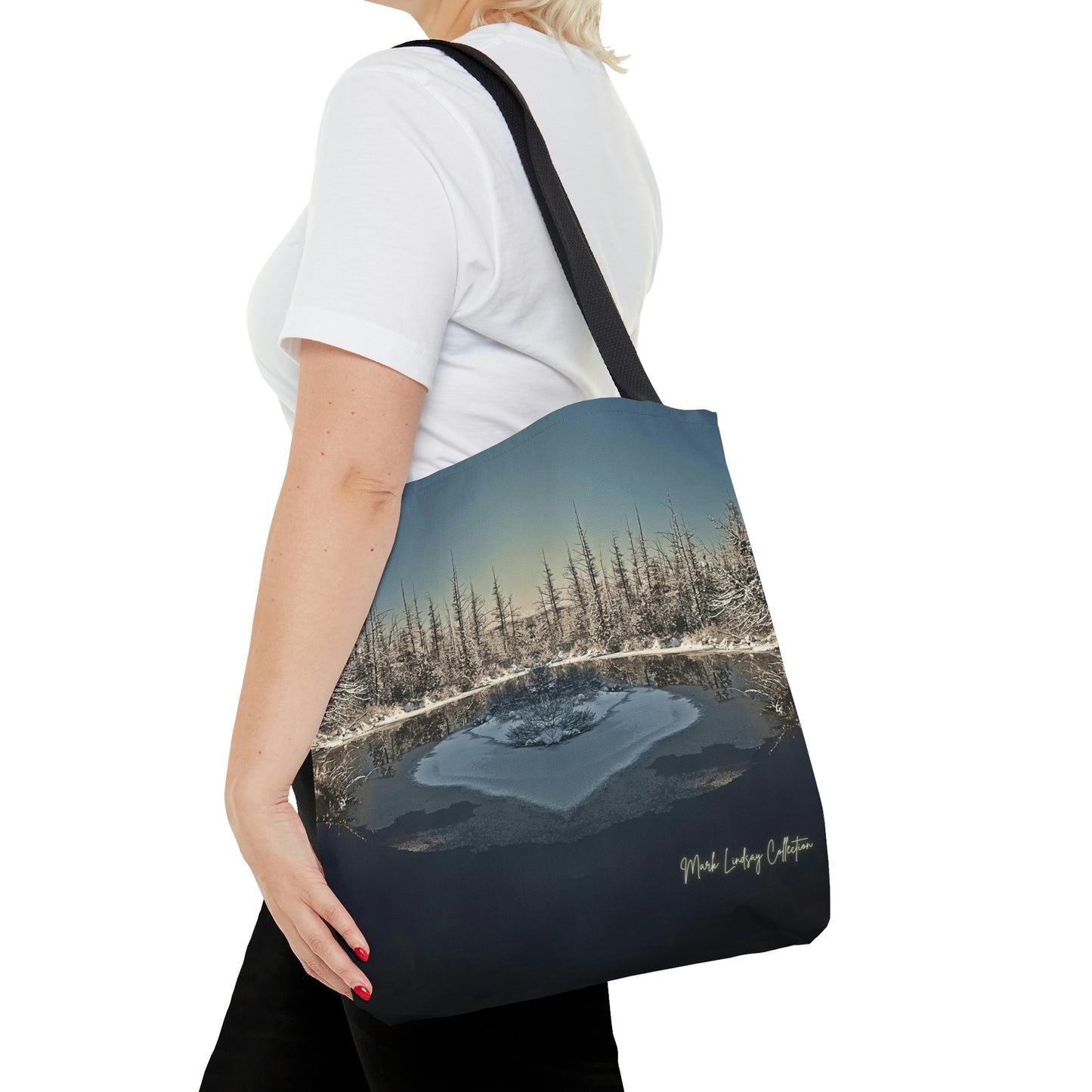 Island of Love Art Tote